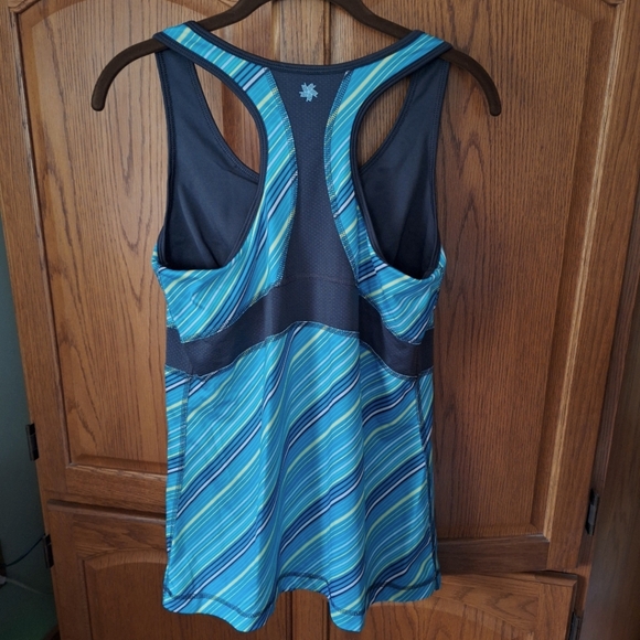 Women’s Tek Gear Workout Tank Top Sleeveless Shirt Size LargeTeal/Blue Stripes - Picture 2 of 4